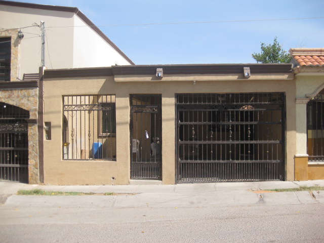 Casa en Venta en colonia Fraccionamiento Villa Colonial II