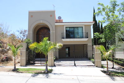 Casa en Venta en Bugambilias