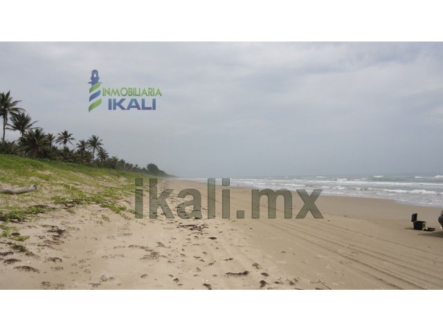 Terreno en Venta en Playa Emiliano Zapata