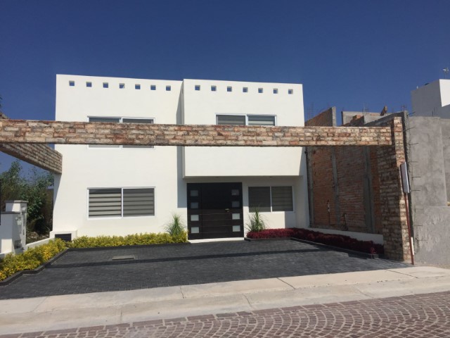 Casa en Venta en Cumbres del Lago