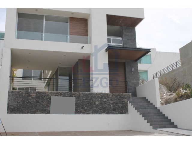 Casa en Venta en colonia Cumbres del Cimatario