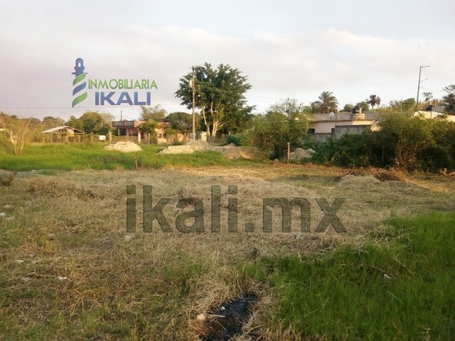 Lote en Venta en colonia Las Granjas Infonavit