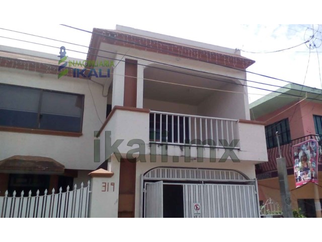 Casa en Venta en Cazones
