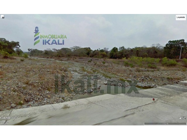 Terreno en Venta en colonia Amatlan Tuxpan