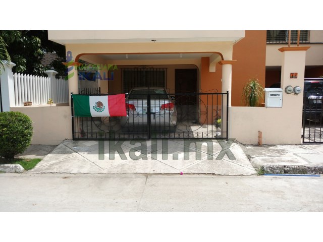 Casa en Renta en Jardines de Tuxpan