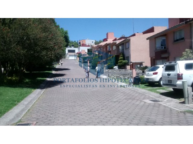 Casa en Venta en Lomas de Bellavista