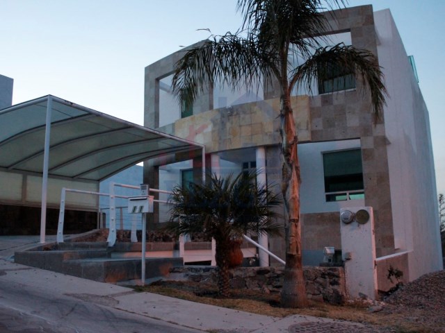 Casa en Venta en Cumbres del Cimatario