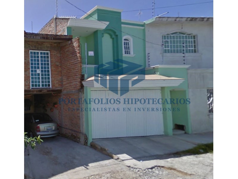 Casa en Venta en colonia Jardines Del Vergel