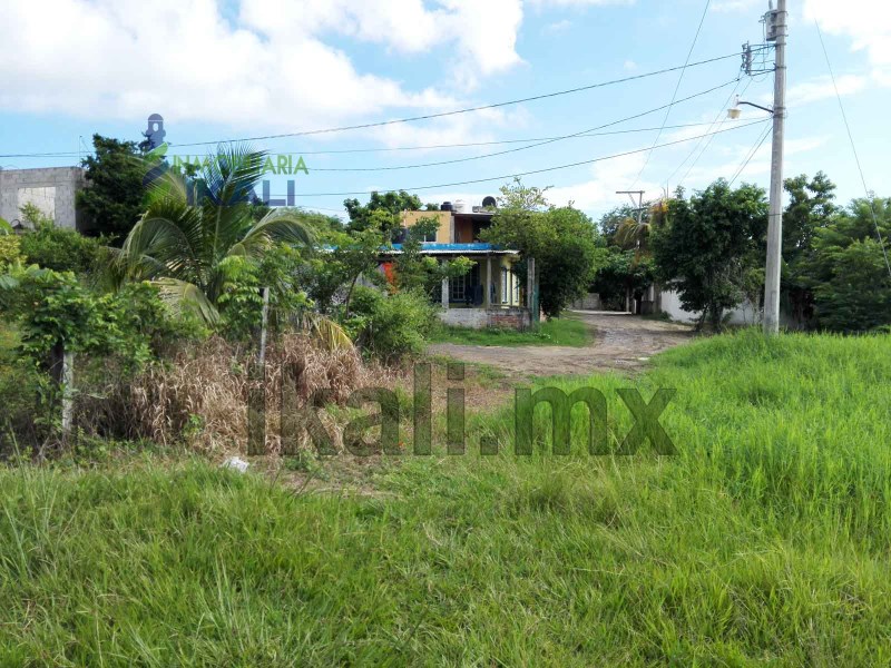 Terreno en Venta en colonia Los Pinos