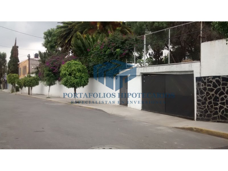 Casa en Venta en colonia Santa Martha Acatitla Sur