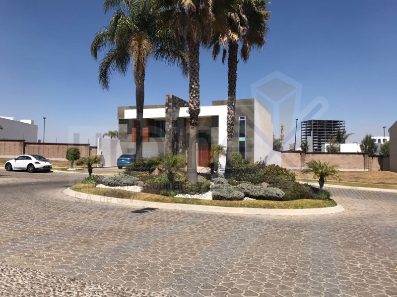 Terreno en Venta en Lomas de Angelopolis