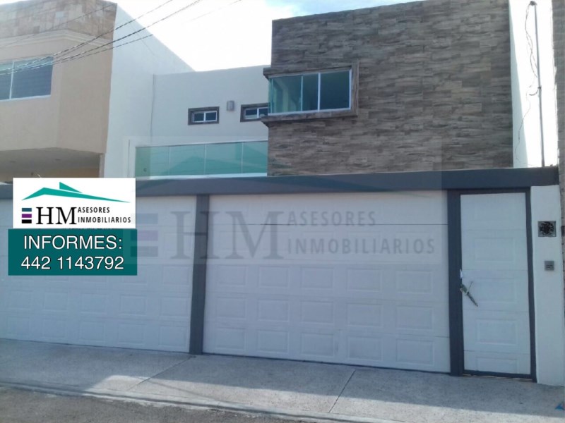 Casa en Venta en Colinas del Cimatario