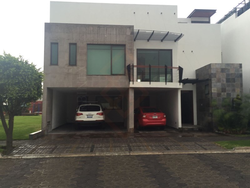 Casa en Venta en Lomas de Angelopolis