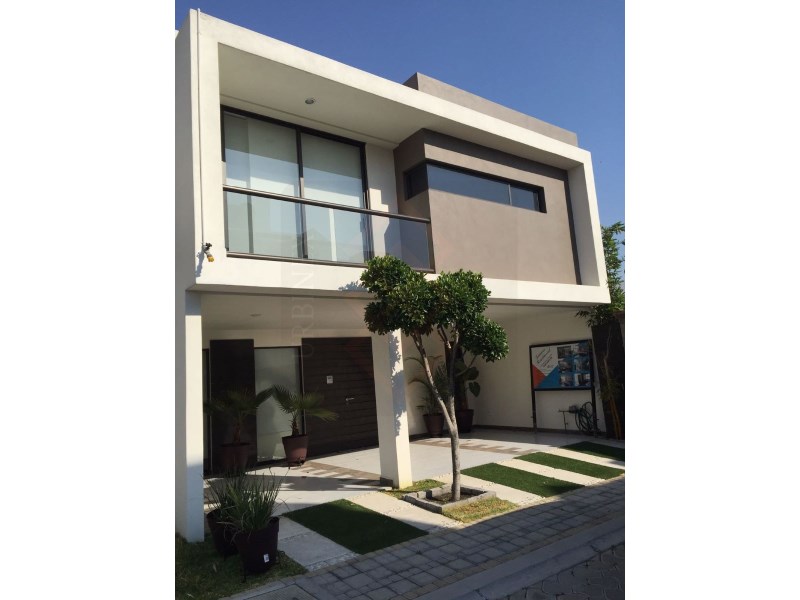 Casa en Venta en Lomas de Angelopolis