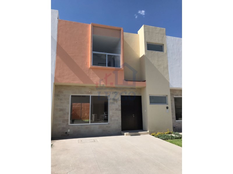 Casa en Venta en Lomas del Marques 1 y 2 Etapa