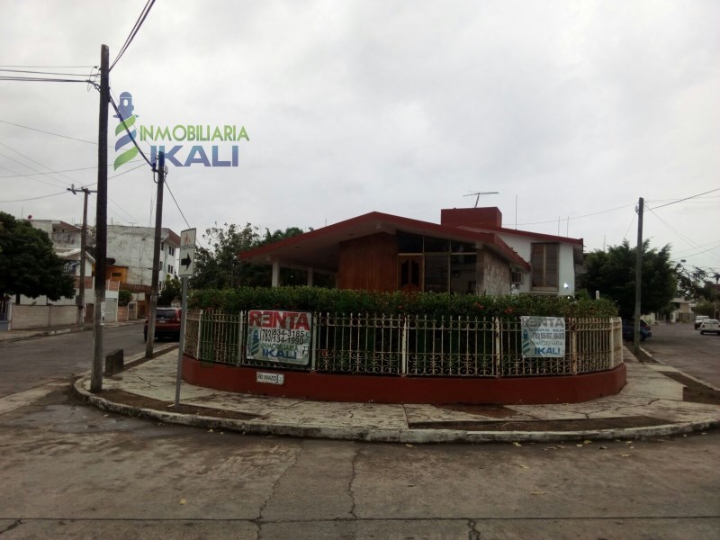 Casa en Renta en Jardines de Tuxpan