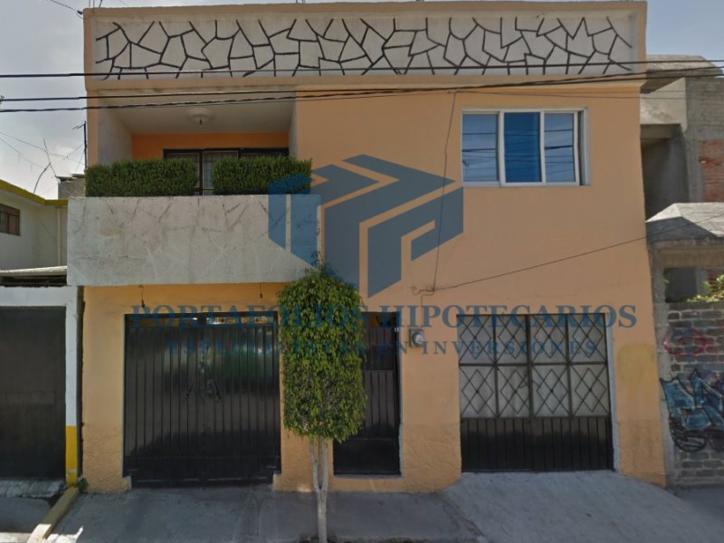 Casa en Venta en colonia Jardines de Casa Nueva