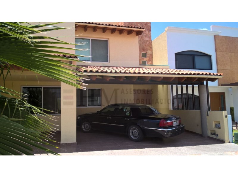 Casa en Renta en Centro Sur