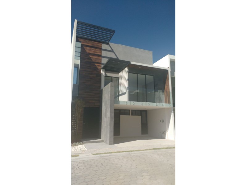 Casa en Venta en Lomas de Angelopolis