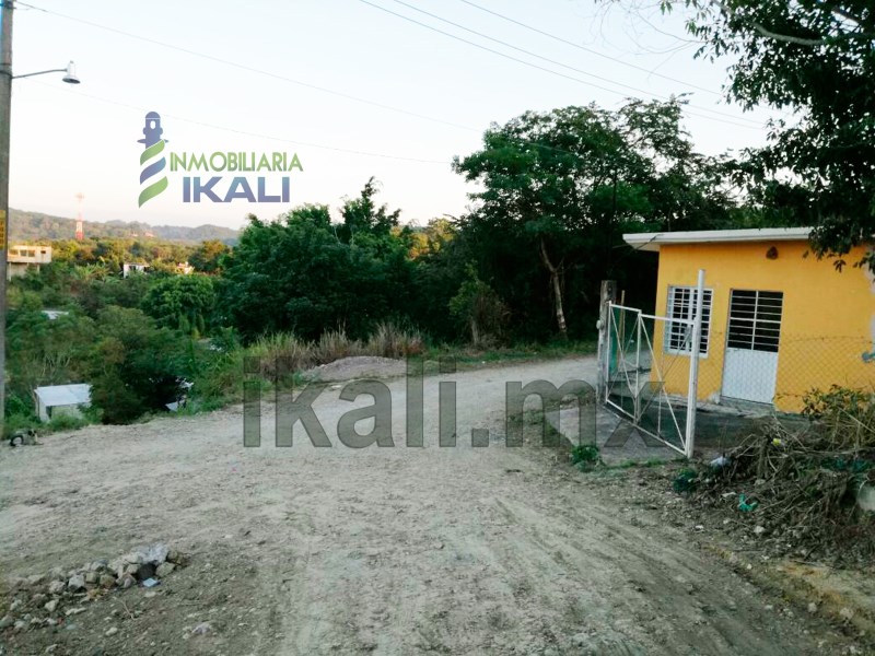 Terreno en Venta en Loma Bonita