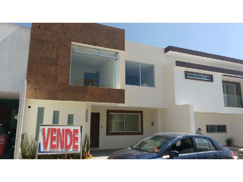 Casa en Venta en Lomas de Angelopolis