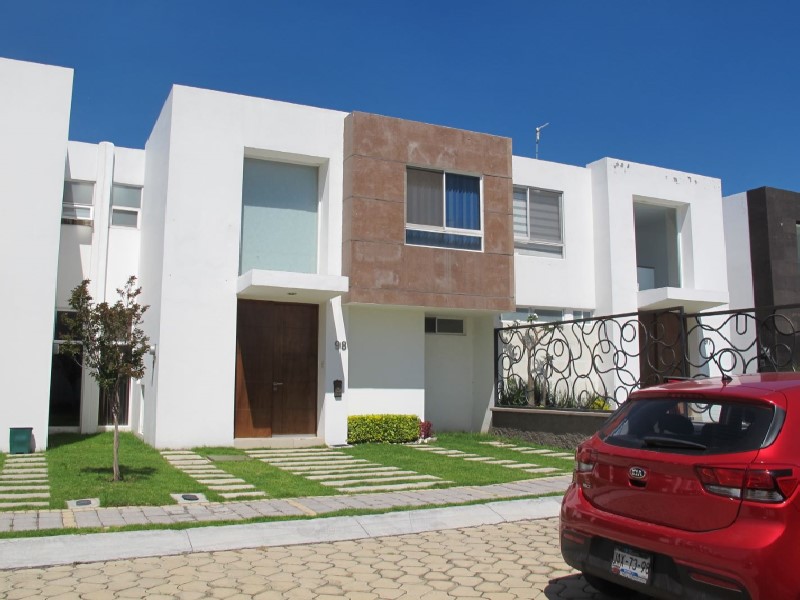 Casa en Venta en colonia Lomas de Angelopolis