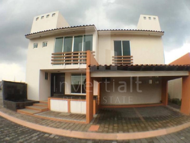 Casa en Venta en colonia Cacalomacan