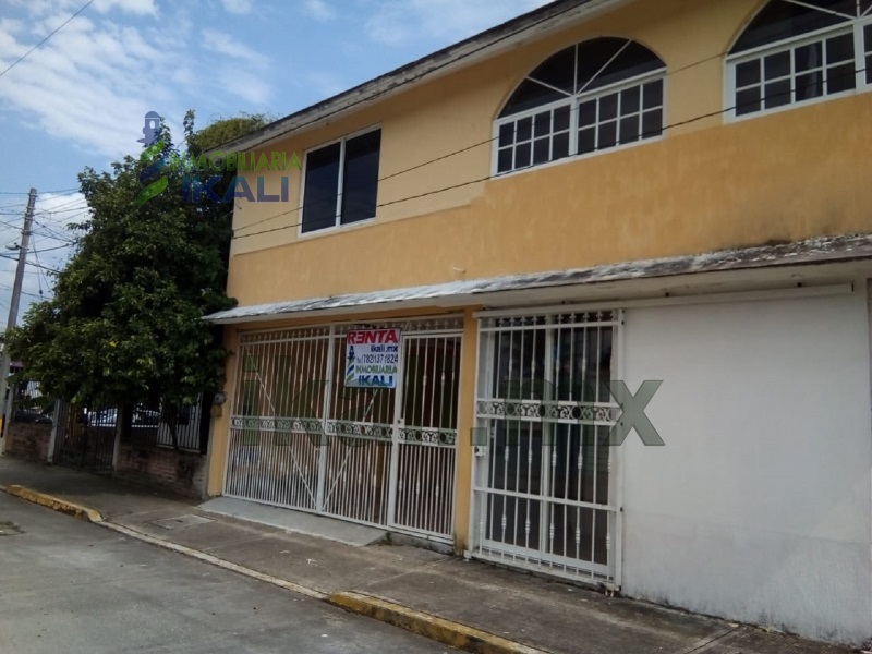 Casa en Renta en colonia Adolfo Ruiz Cortines