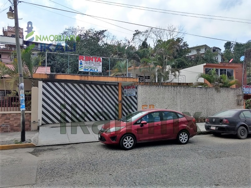 Oficinas/ en Renta en Tuxpan de Rodriguez Cano Centro