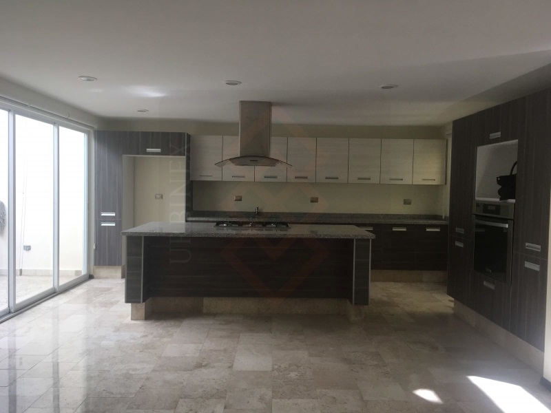 Casa en Venta en Lomas de Angelopolis