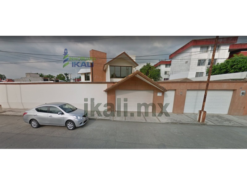 Casa en Venta en Cazones