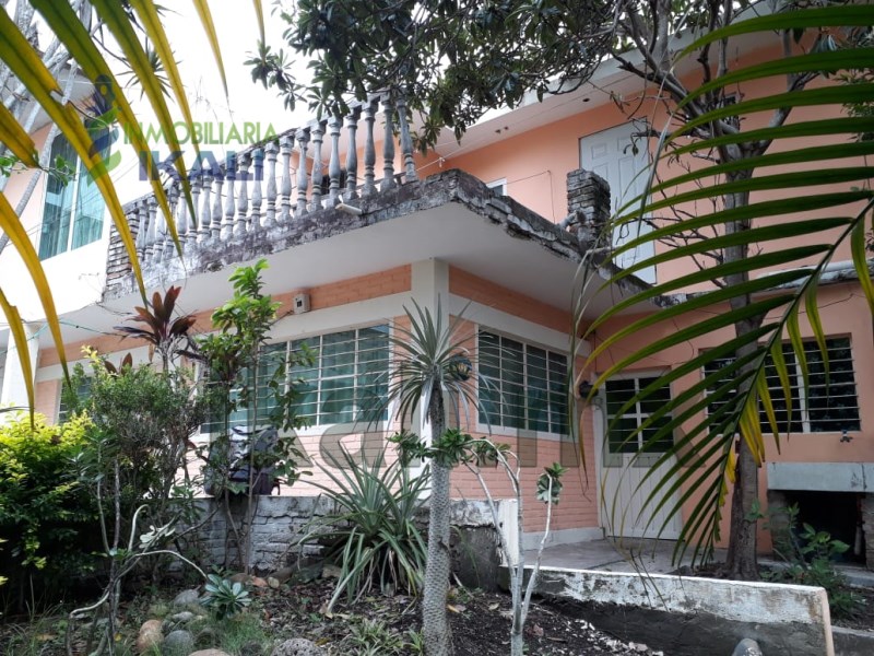 Casa en Renta en Santa Emilia