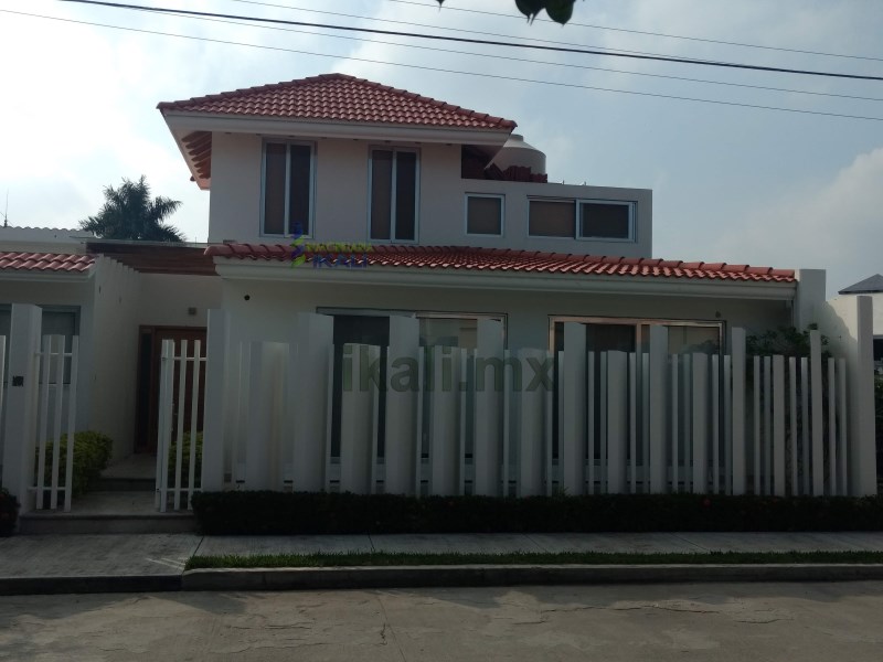 Casa en Venta en Jardines de Tuxpan