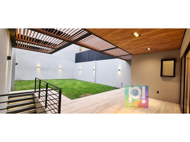 Casa en Venta en Conjunto Urbano Bosque Real