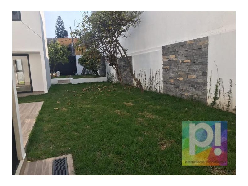 Casa en Venta en colonia Lomas de Tecamachalco