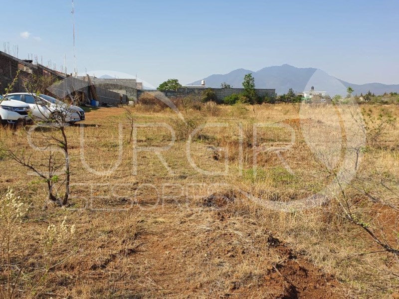 Terreno en Venta en Cuanajo