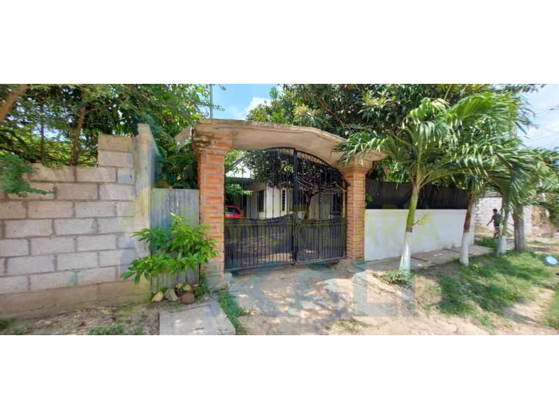 Casa en Venta en colonia Alto Lucero