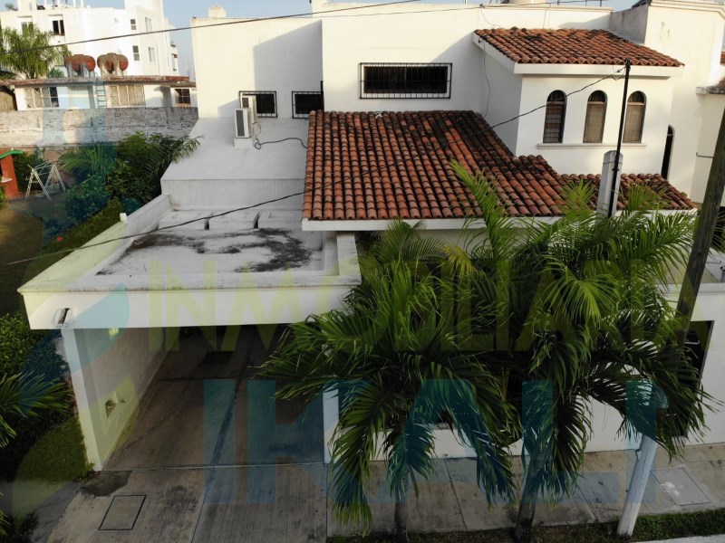 Casa en Renta en colonia Jardines de Tuxpan