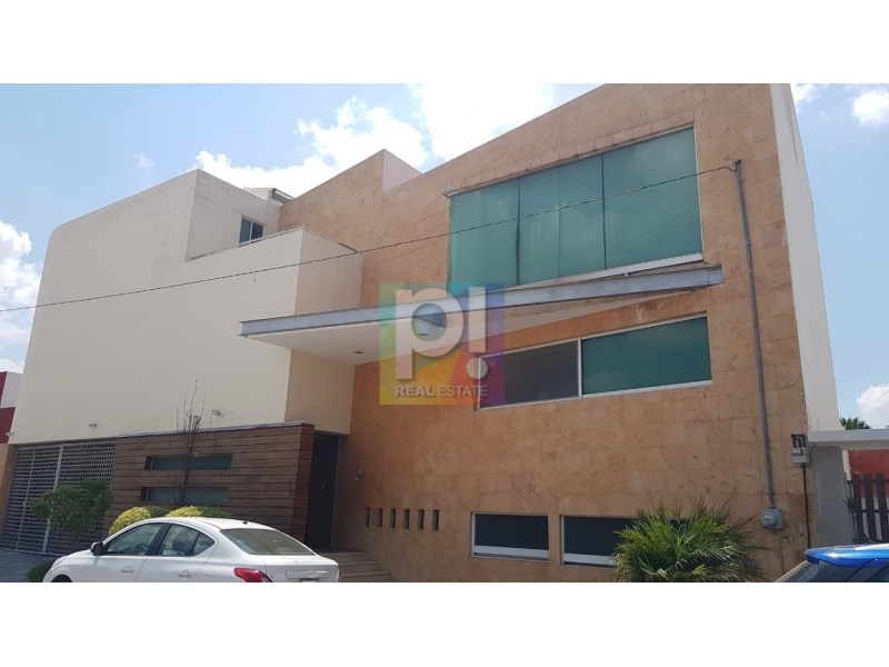 Casa en Venta en Jardines de Zavaleta