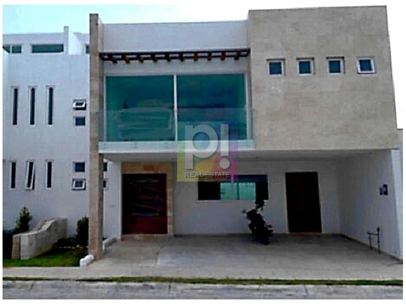 Casa en Venta en colonia Santa Clara Ocoyucan