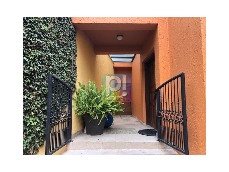 Casa en Venta en colonia Tlacopac