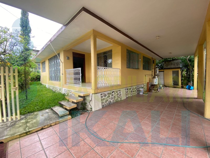 Casa en Venta en Cerro Azul Campo Comercial