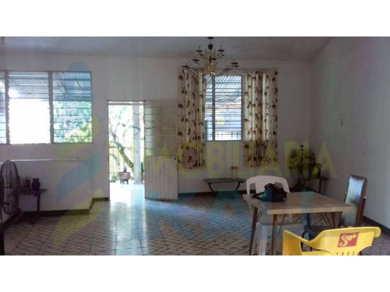 Habitación en Renta en Revolucion