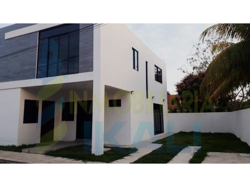 Casa en Venta en Banderas