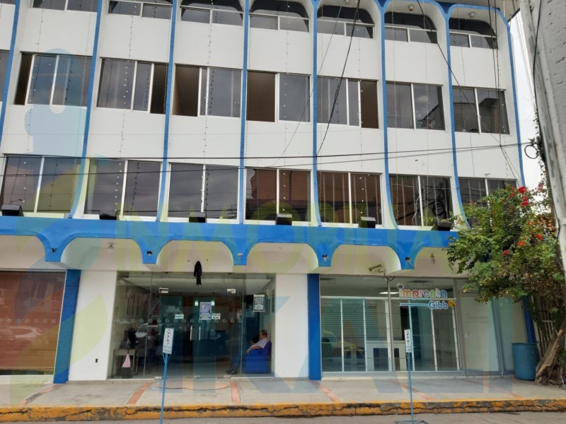 Oficinas/ en Renta en Tajin