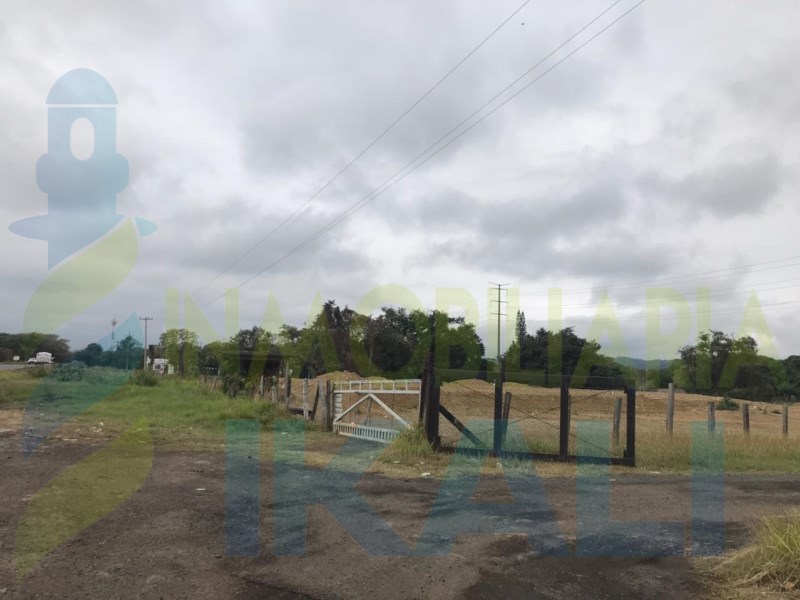 Terreno en Venta en Cervantes