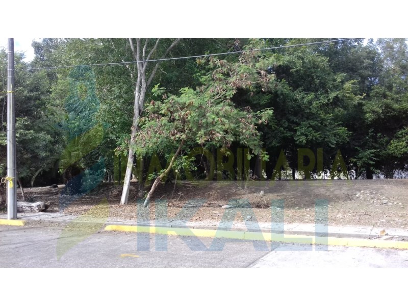 Terreno en Venta en A I M P