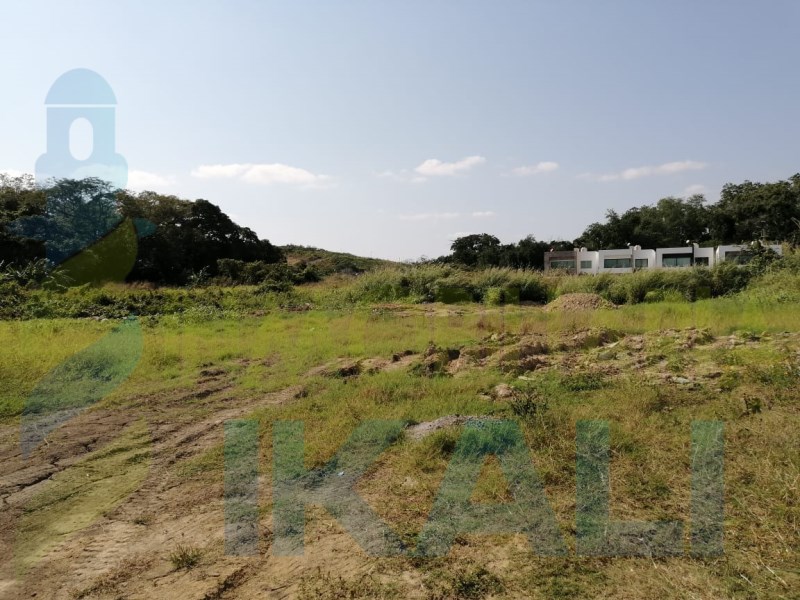 Terreno en Venta en Jardines de Tuxpan