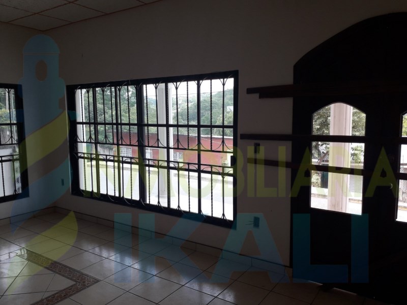 Casa en Renta en Manantiales