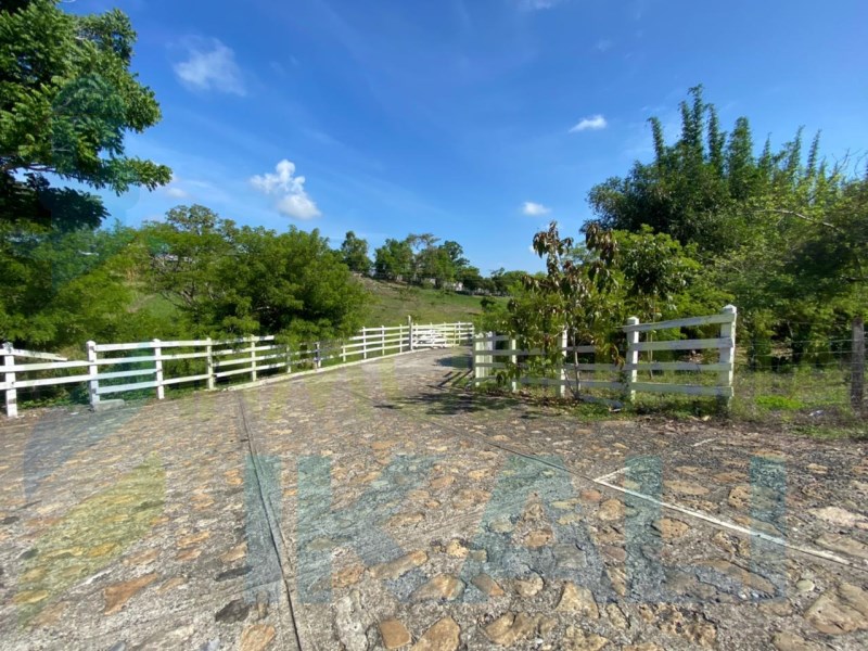 Terreno en Venta en Tihuatlan Centro